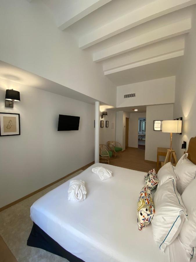 Hotel Maia Ciutadella  Bagian luar foto